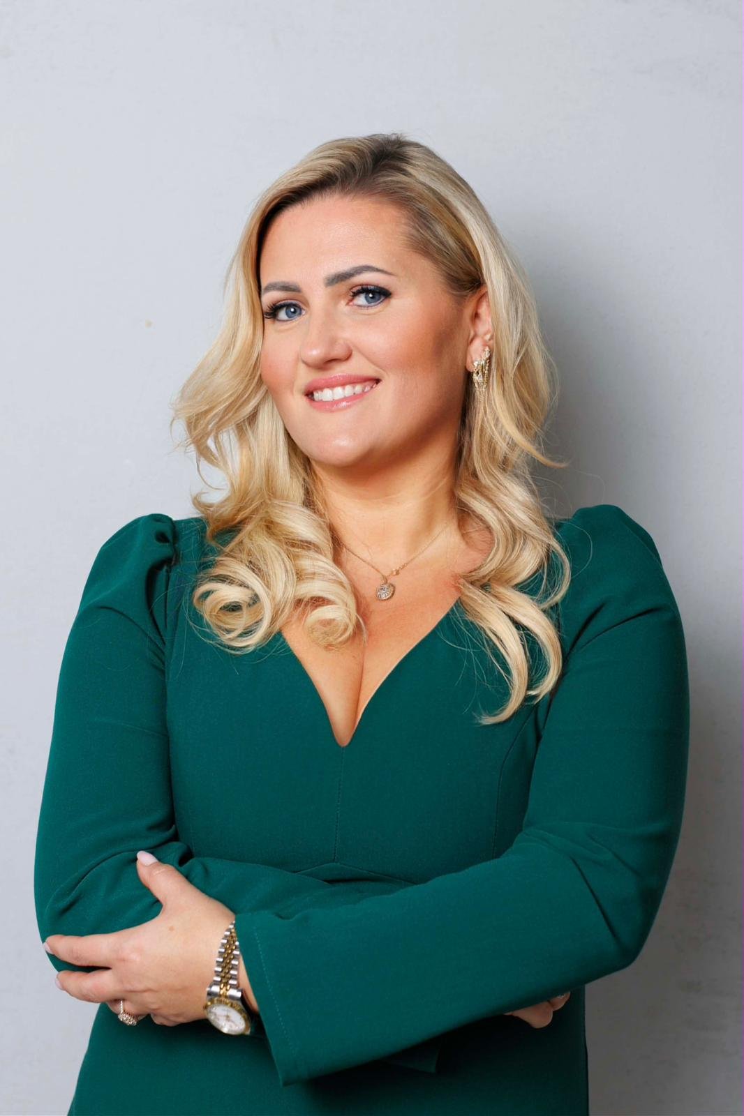 Dr Anna Kartecza-Hughes